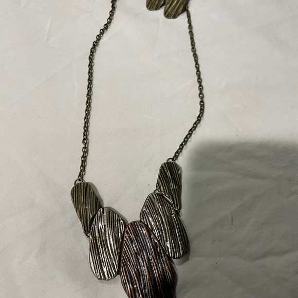 Jewelry - Picture 12 of 14